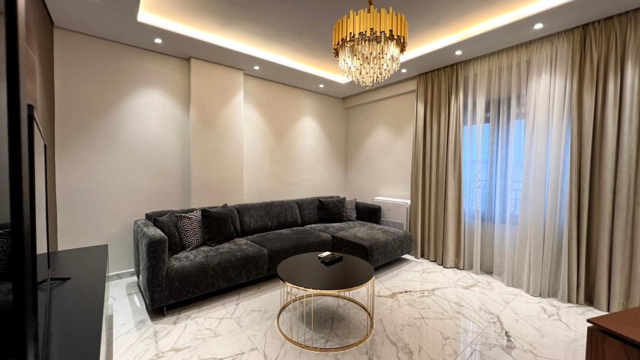 Zeus Tirana Suite Deluxe Zewnętrze zdjęcie