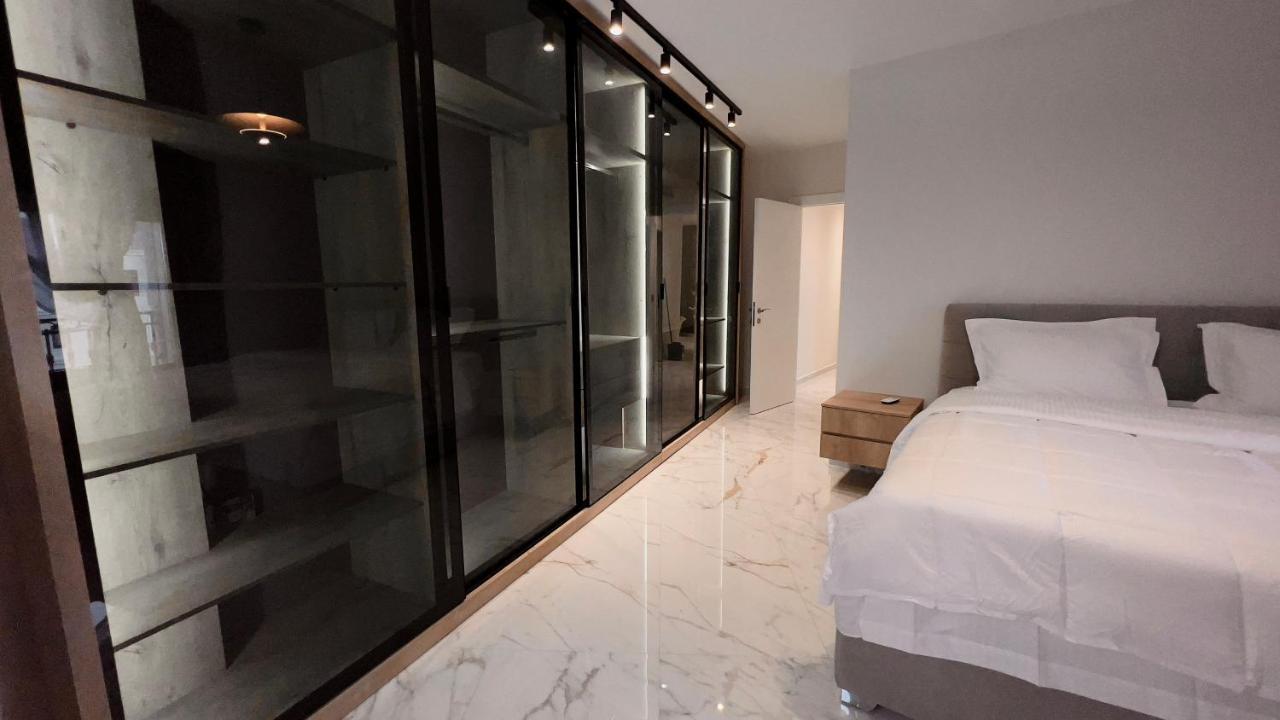 Zeus Tirana Suite Deluxe Zewnętrze zdjęcie