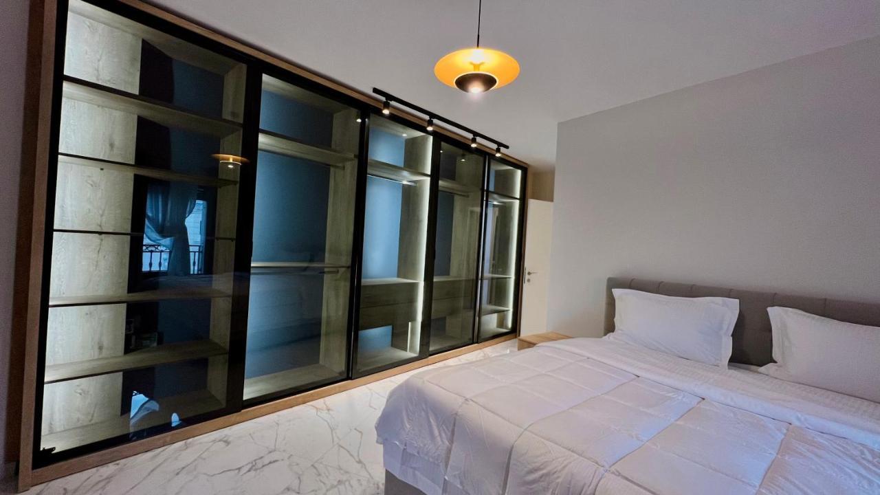 Zeus Tirana Suite Deluxe Zewnętrze zdjęcie