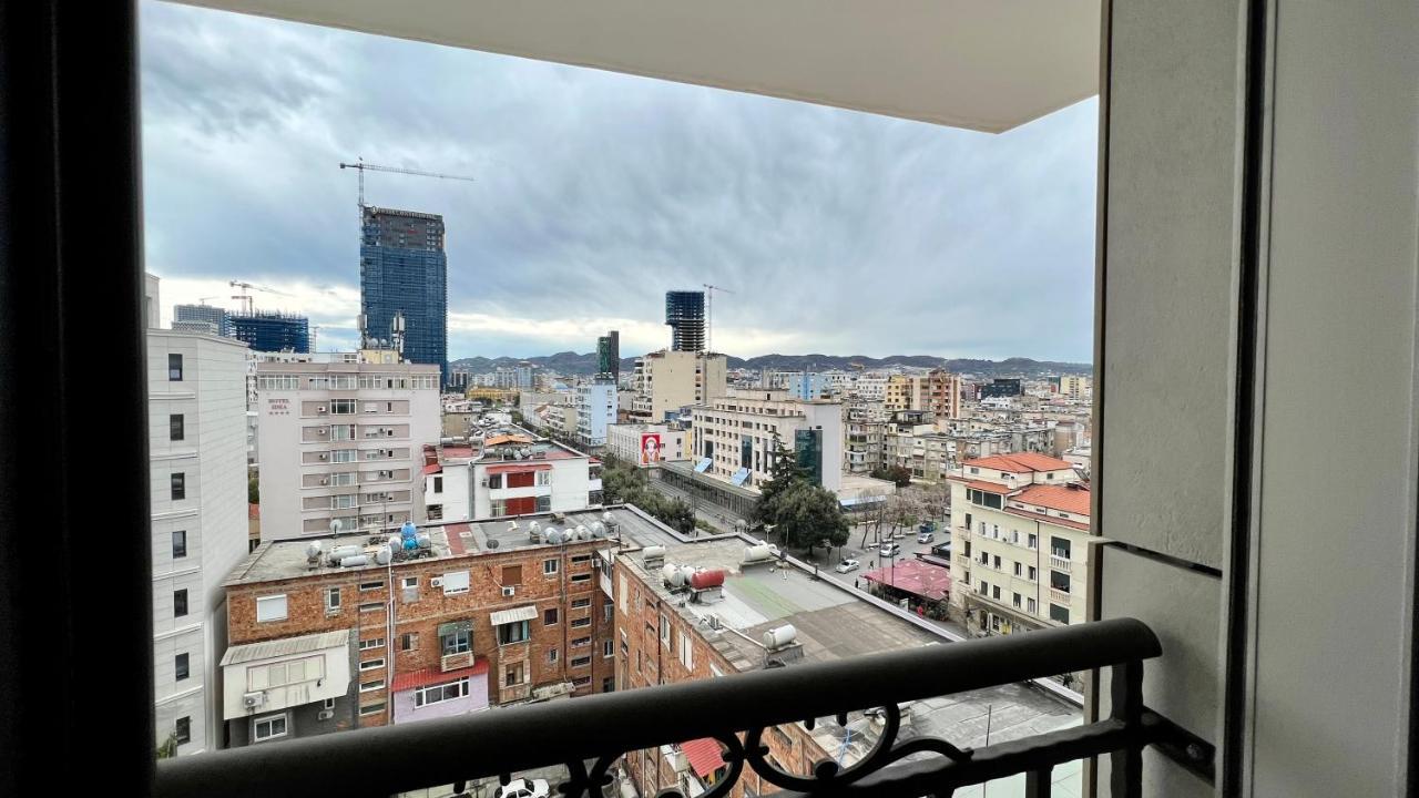 Zeus Tirana Suite Deluxe Zewnętrze zdjęcie