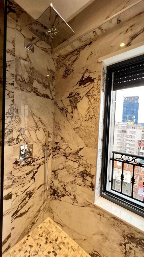 Zeus Tirana Suite Deluxe Zewnętrze zdjęcie